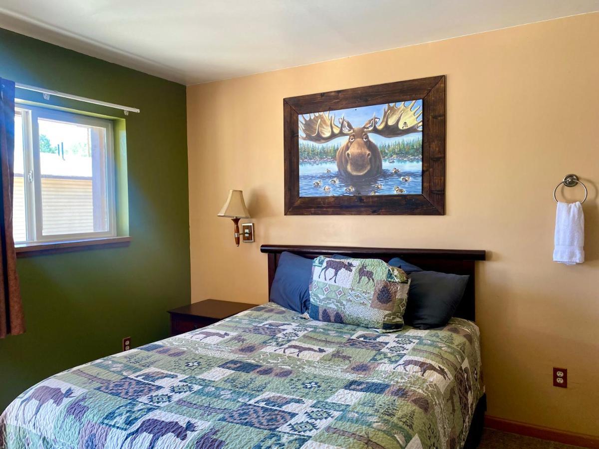 Moosehead Lodge Rangely Esterno foto