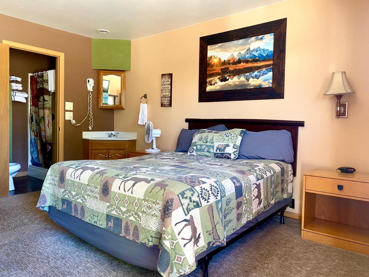 Moosehead Lodge Rangely Esterno foto