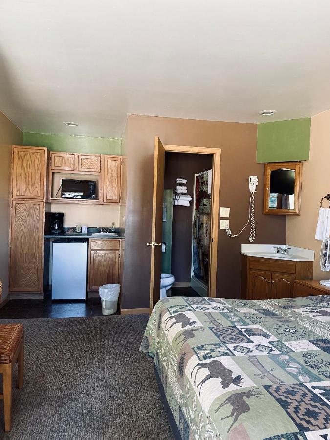 Moosehead Lodge Rangely Esterno foto